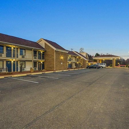 Motel 6-Hillsville, VA Eksteriør bilde